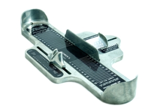Proper Shoe Fitting With the Brannock Device